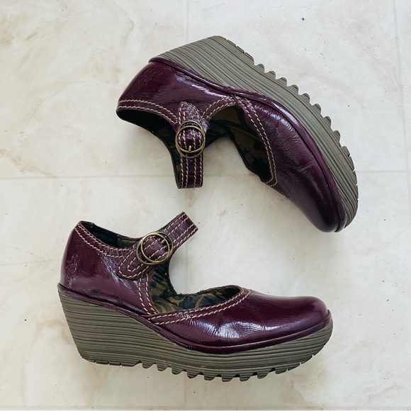 $190 Fly London 'YOLT' Burgundy Patent Leather Mary Jane Wedges size 8 - Picture 1 of 12